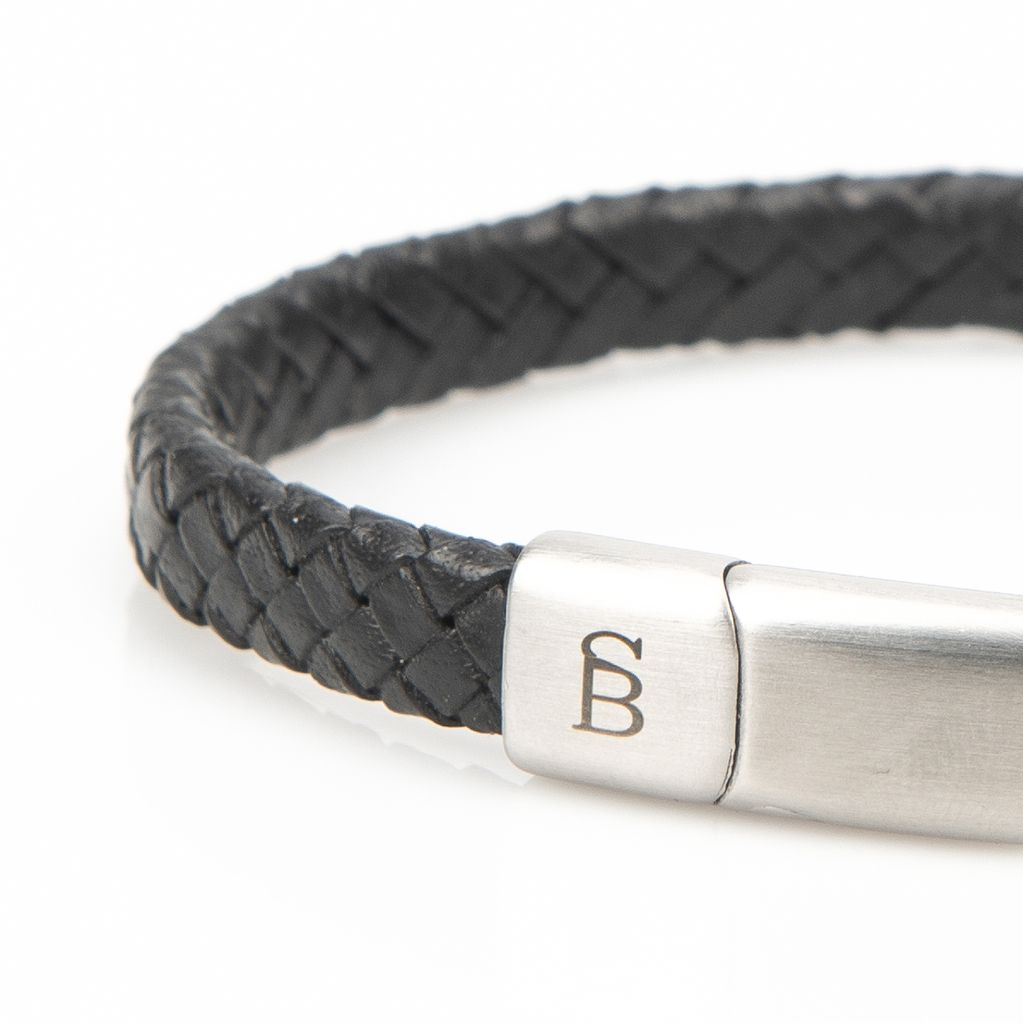 Steel & Barnett Sieraad
