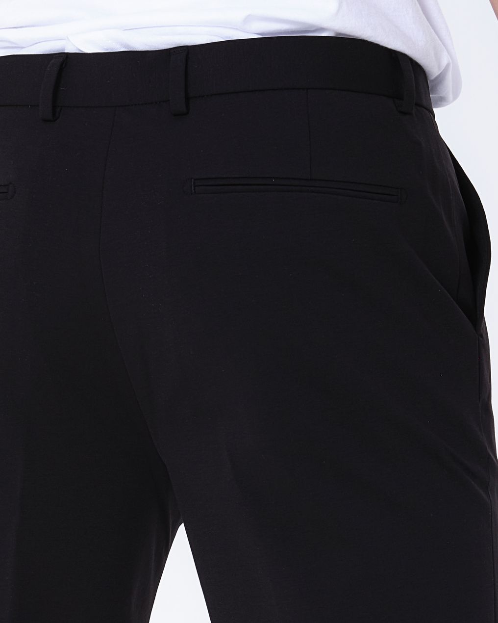 Genti Short