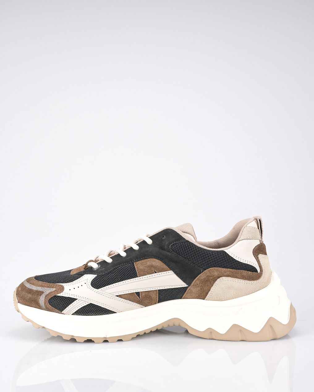 Nubikk Sneakers