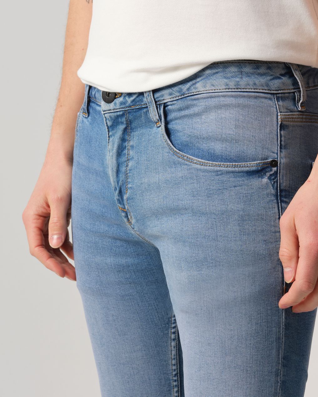 J.C. RAGS Jimmy Light Blue Short