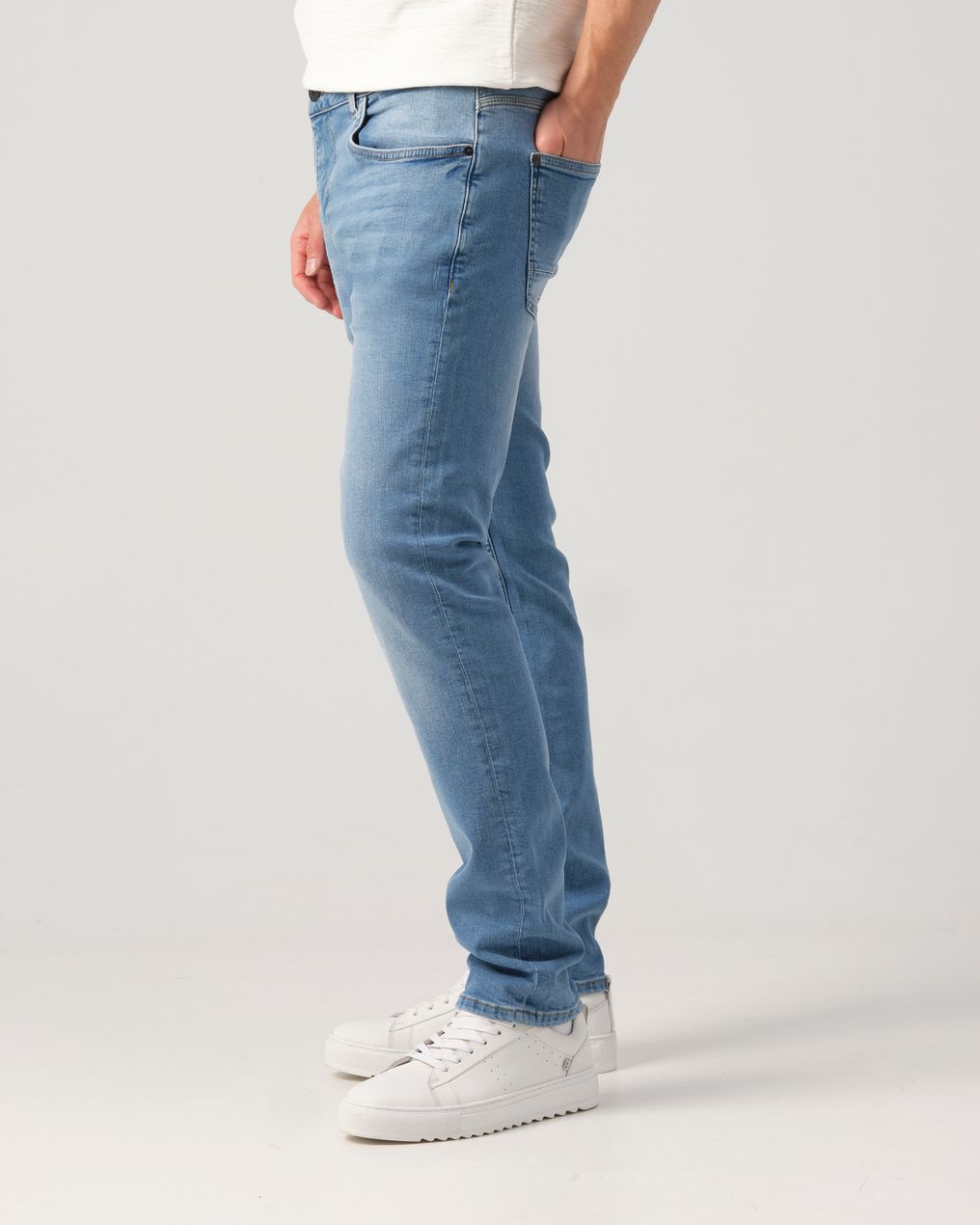J.C. RAGS Jimmy Light Blue Jeans