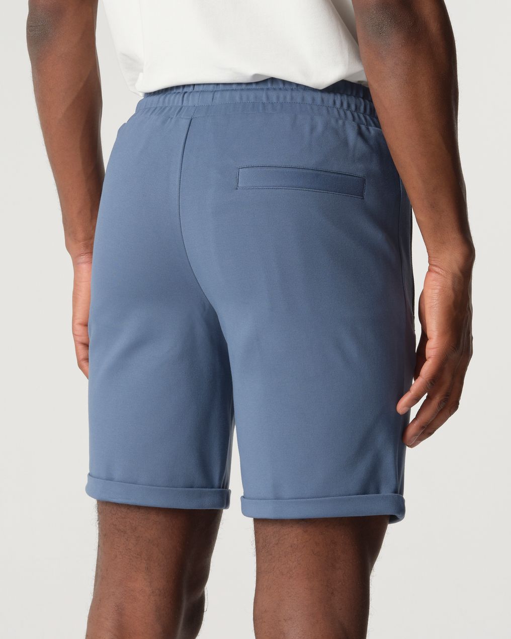 Genti Short