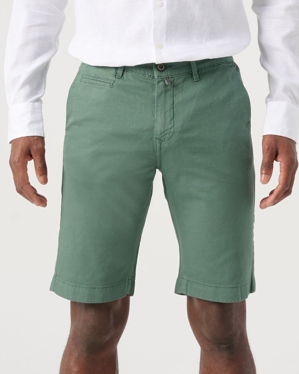 Pierre Cardin Lyon short