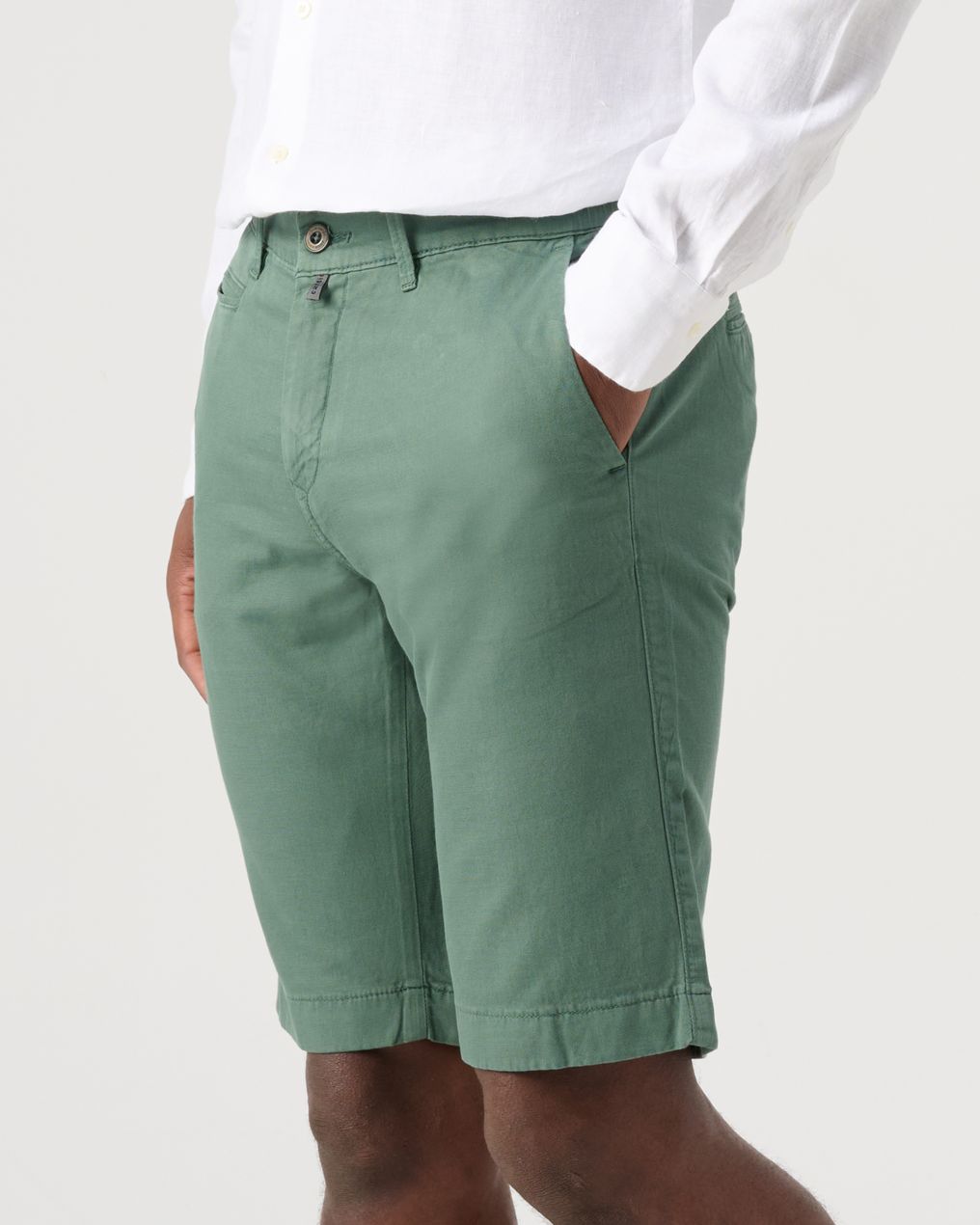 Pierre Cardin Lyon short