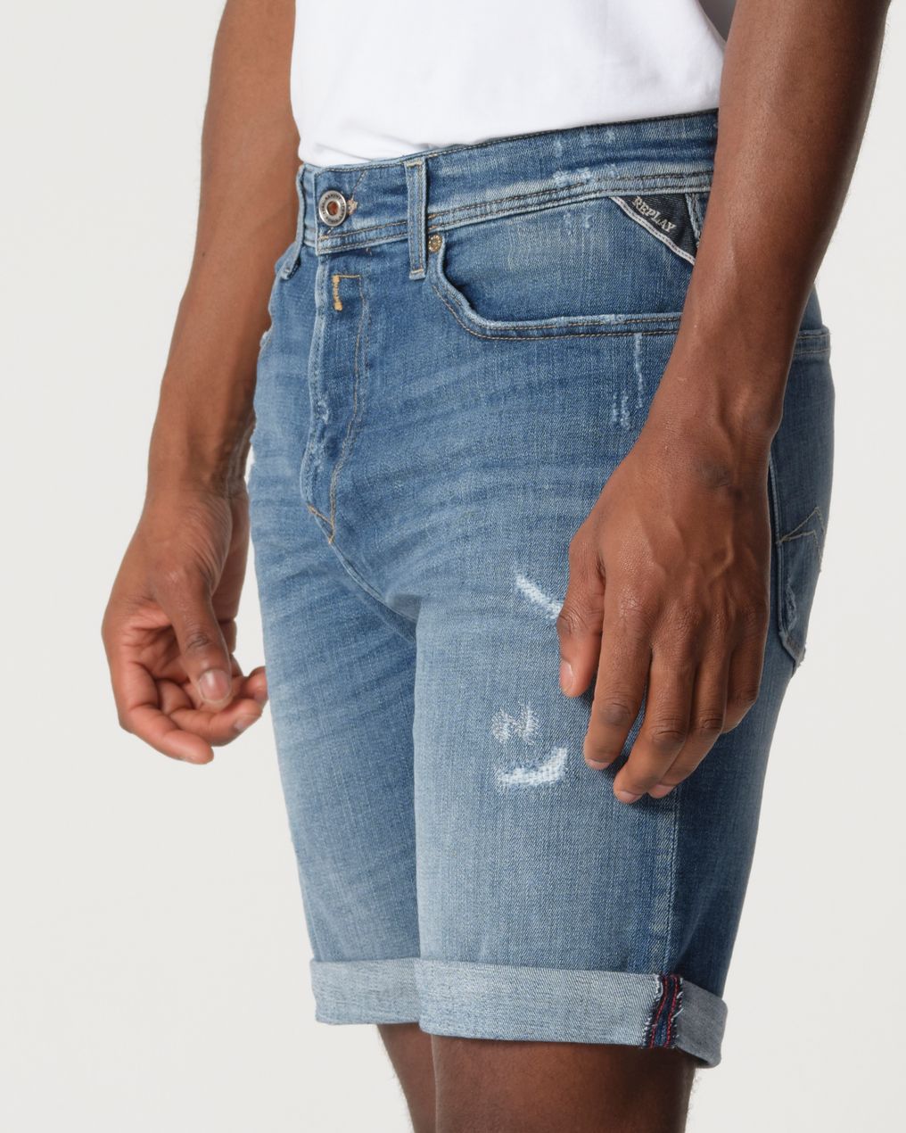 Replay RBJ.981 Aged-Destroyed Short