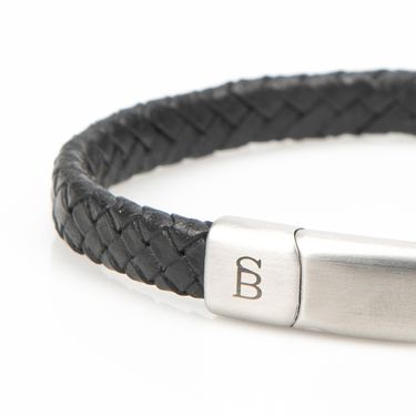 Steel & Barnett Sieraad