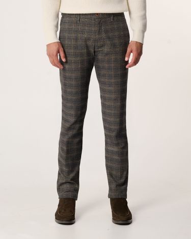 Campbell Henry Chino