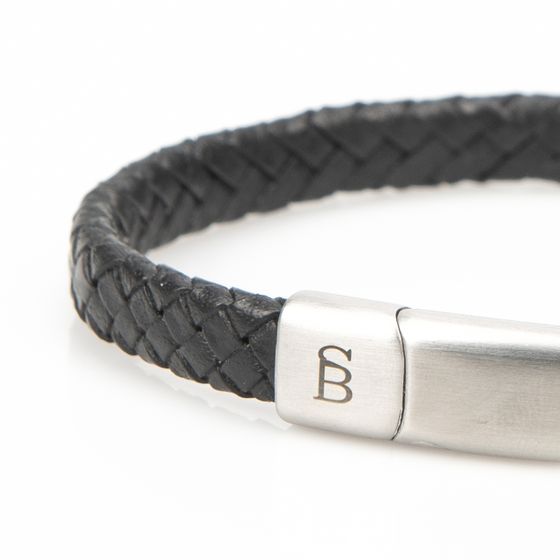Steel & Barnett Sieraad
