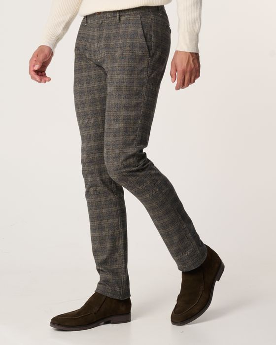 Campbell Henry Chino
