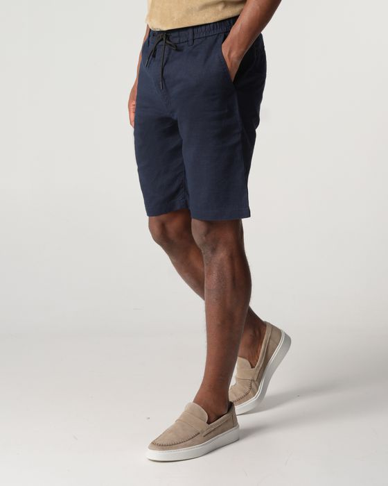 Boss Casual Short